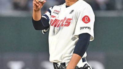 분명 폰세급이라고 했는데... 삼고초려 1선발, 홈 개막전 8실점이라니, ’저주의 시작’ 벨라스케즈 왜 떠오를까