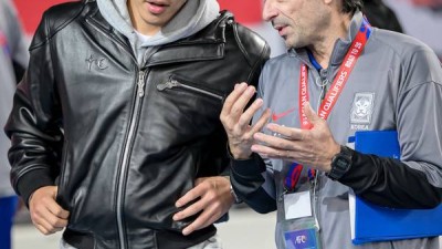 홍명보호 수석코치, 외국 매체와 인터뷰에서 훈련과 경기플랜은 내가 담당한다, 현실적으로 32강 목표로 해야 해