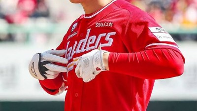 박찬호 4년 80억 받았는데…'타율 0.538' 폭주! 박성한 도대체 얼마 줘야하나, 이숭용 대답은?