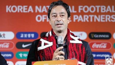 “한국의 구체적 역할 제안에 마음 움직였다” 사우디 거절한 홍명보호 수석코치 韓 선택한 비화