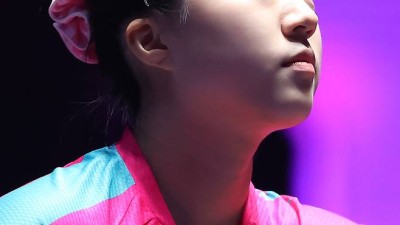 '패패패패패' 신유빈 '통곡의 벽' 앞에서 다시 한번 무너졌다...中 왕만위에 2-1→2-4 역전패, '월드컵 4강' 마무리