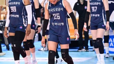 '1위의 자멸' 한국도로공사, 사람을 버리고 얻은 것은 전패뿐이었다 [유진형의 현장 1mm]