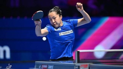 '한국 女 선수 최초' 신유빈, 3대 메이저 대회 월드컵 메달…세계 3위 꺾었지만 2위에는 석패