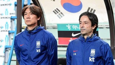 홍명보 대신 전술 세워 인터뷰 논란…대표팀 수석코치 즉각 해명 HONG 리더십 영광