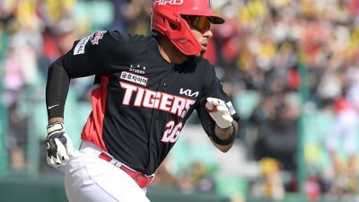 다른 팀들이 분석했을 거야 KIA 15억 외인 부진, 꽃감독은 어떤 조언 건넸을까