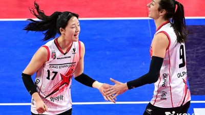 ‘쩐의 전쟁 시작’ 여자부 FA 공시 눈앞…양효진 떠난 현대건설, ‘FA 최대어’ 정호영 영입전 참전