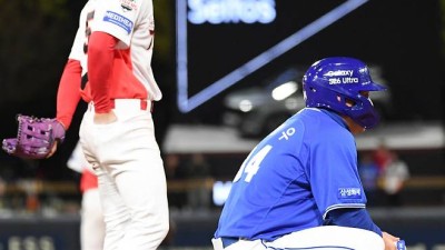 큰일났다 역전위기에 최형우라니, 광주 팬 불길 예감이 현실로… 친정에 비수 꽃은 '최형우 더비' 주인공[광주리뷰]