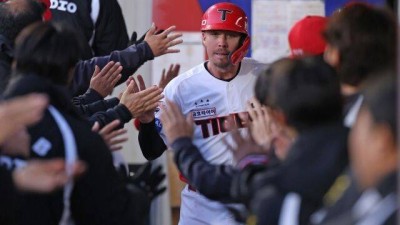 KIA 호주 유격수는 도대체 왜 더블플레이 대신 홈 송구를 했나…잡지 못한 1OUT, 또 필승조 쓰고 와르르[MD광주]