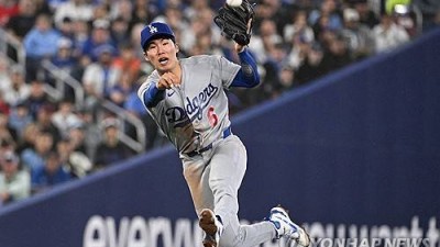 김혜성 4할타 라인업 빠졌다가 판 뒤집어 엎었다 긴급 투입→2루타+2득점 폭발…토론토 무너뜨리고 다저스 5연승 견인