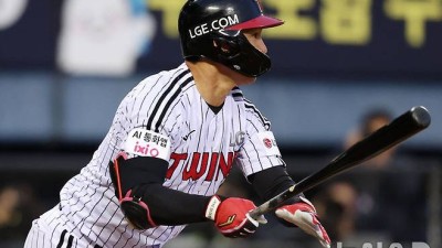 LG 오지환, 14년 만에 인사이드 더 파크 홈런…최고령 기록 경신