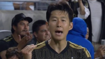 손흥민 '닥쳐 세리머니', 드디어 나왔다…시즌 첫 필드골→'한 번 떠들어 봐'→어퍼컷→손가락 모션까지+'에이징 커브' 비판 정면 반박