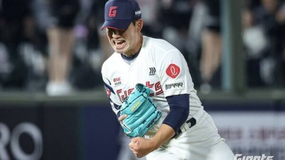 1826일 만의 쾌거! 살다살다 이런 일이 롯데 구한 전체 1번 좌완의 '인생투'…입대 미룬 보람 나올까