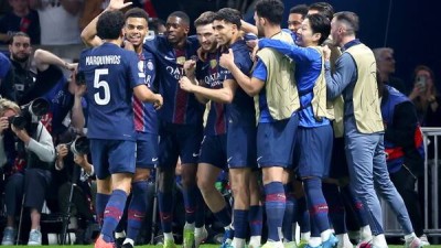 '이강인 15분-살라 벤치' PSG, 리버풀 2-0 압도하며 완파