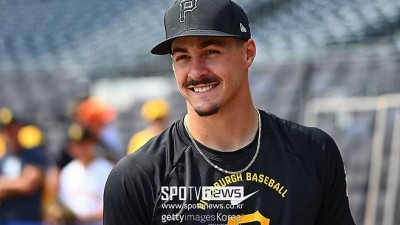 [오피셜] 19살에 무려 '2222억', 초대형 계약 따냈다…9년 보장, '제2의 트라웃' 잡았다