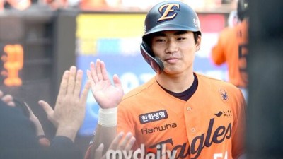 '타율 .429→.133' 한화 슈퍼루키에게 벌써 성장통 찾아왔나…김경문 응원한다 어려움 있어야 발전한다, 잘할 것이다