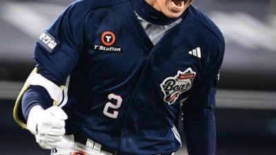 ‘롯데→두산’ 초대형 트레이드 대박 터졌다! 번트 실패 딛고 연장 결승타, 못말리는 스타성 “오히려 클러치상황이 안 떨려”