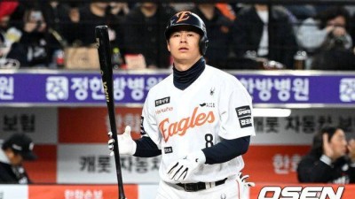 ‘삼진왕’ 득점권도 1할타자 노시환 4번, ‘22타석 연속 무안타’ 오재원 1번, 왜 언제까지 고집할까
