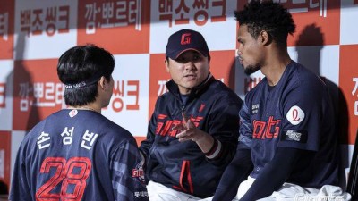 공교롭다, '유강남→손성빈' 포수 바꾸자마자, 2G 연속 도미넌트 스타트…단순한 우연일까