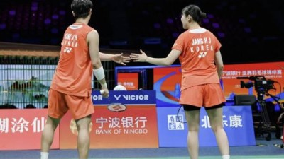 세계 1위 中 침몰…147위 韓 김재현-장하정, 아시아 제패 '초대형 이변' 찬스 잡았다→亞 선수권 혼합복식 '파란의 결승행'