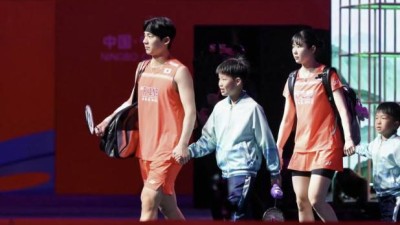 [오피셜] '세계 147위' 한국 배드민턴, 金메달 기적 터졌다…김재현-장하정, 아시아선수권 혼복 우승 확정→결승 상대 기권+초대형 이변 완성