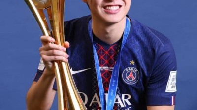 이강인 아틀레티코로 도망가야...엔리케 감독, PSG와 2030년까지 장기 재계약 예정 연속성 이어갈 예정