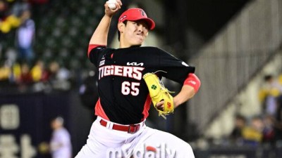 이런 선수가 어떻게 10라운드까지 밀렸나…KIA 팬들이 열광한 그 이름, 성영탁이 해냈다 데뷔 첫 세이브 너무 행복하다