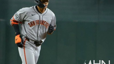 '장하다' 이정후, 이틀 연속 '멀티히트쇼'…볼티모어전 4타수 2안타, 시즌 타율 0.200