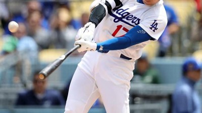 LA 다저스 오타니 쇼헤이, 텍사스 상대로 두 경기 연속 선두 타자 홈런