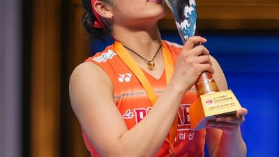 ‘24세 그랜드 슬램’ 세계는 감탄했고, 중국은 한탄했다···안세영, 왕즈이 제압 아시아선수권 우승