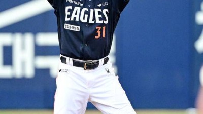 두산은 왜 한화 2군타자가 절실했나…깜짝 트레이드 막전막후 공개 “답답한 타격, 손아섭이 필요했다”