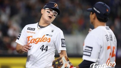 ‘사회인 야구인가, 프로 야구인가’ 최악의 경기력 보인 한화 투수진…36년 만에 최다 4사구 신기록 내주며 4연패 수렁