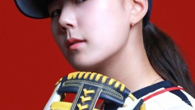 '국대 유격수 잠실에 뜬다!' 두산, 17일 잠실 KIA전 시구자로 샌프란시스코 박주아 선정