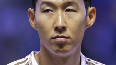 LA FC 감독 작심 칭찬 손흥민 목숨 걸고 수비했다 이유 있는 애정...SON 덕분에 팬들 끌어모아