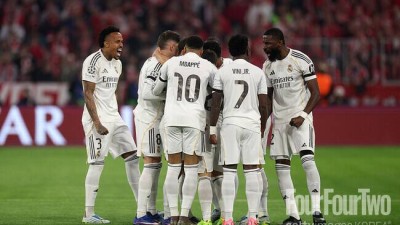 ‘전반에만 5골 난타전’ 레알, 뮌헨에 3-2 리드...합산 스코어 4-4 팽팽한 흐름