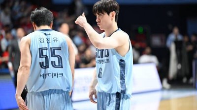 '고의 패배로 소노 선택 의혹' SK, '3-0 스윕하고 우뚝 선' 소노[초점]