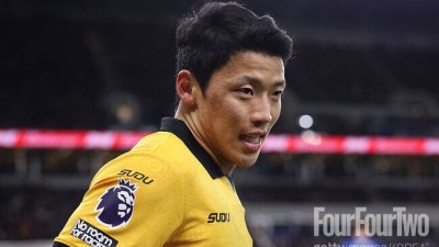 “황희찬에게 모든 책임 물을 수 없지만…” 강등 확률 100% 울버햄튼 선수 중 ‘최하 평점’ 불명예