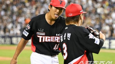 '평균자책점 11점대 투수 맞아?' 156km 강속구, 이의리가 완전히 달라졌다 [잠실 현장]