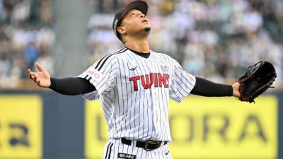 트리플A에서도 안통하나, 엘동원 홈런 3방에 무너졌다…5이닝 4실점→ERA 5.21 부진