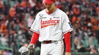 교체 가능성까지 거론…'3G ERA 13.03' 타케다 부진에 日 매체도 주목