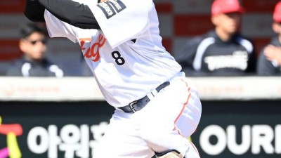 2군에 숨었던 307억 사나이 드디어 퓨처스 출전. 울산 웨일즈에 4출루[SC 퓨처스]