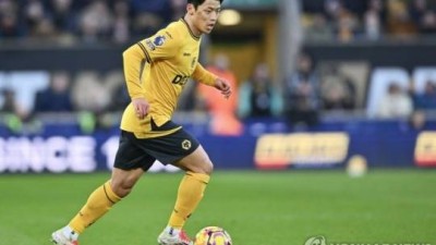 '웨스트햄만 비겨도 강등 확정' 황희찬의 울버햄프턴, 리즈전 0-3 완패로 벼랑 끝까지 몰렸다