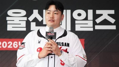 돈 많이 모으셨나요? 박용택도 의아→최지만은 日·대만 관심에도 대체 왜 울산 택했나
