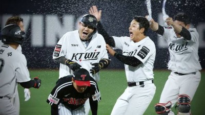 '3G 연속 끝내기 패배' LG 불펜, 왜 이러나...'장성우 역전 끝내기' 거침없는 KT, LG전 4전 전승 [수원 리뷰]