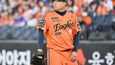 김경문 감독 이례적 분노? MLB서는 그렇게 안 해…류현진 퍼펙트 깬 기습번트, MOON 아쉬웠다 [대구 현장]
