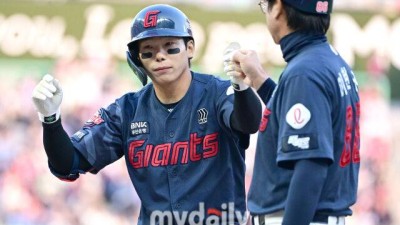 만원 관중 앞에서 펼쳐진 연장 승부! 원정 팀 롯데가 웃었다…장두성의 기묘한 한 방이 승리로! [MD인천]