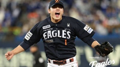한화 초비상! 외국인 투수 2명 이어 차세대 선발 에이스도 어깨 통증으로 15구 만에 강판...선발진 구성 차질 빚어