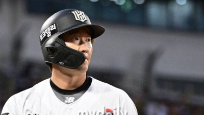 김민혁은 김도영의 ‘허리 삐끗’을 알고 3루로 기습번트를 댔나…KIA는 슬펐지만 KT에는 슈퍼플레이, 이래서 강철매직 굳은 신뢰[MD광주]