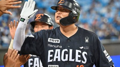 한화 중견수 트레이드 없던 일로...58년생 노감독 눈에 쏙 들어온 KIA 출신 이적생