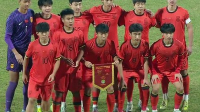 '42골 무실점' 中 최강 세대 무너졌다…인도네시아 '늪축구'에 완패→슈팅 19개 퍼붓고도 '빅찬스 0회' 굴욕