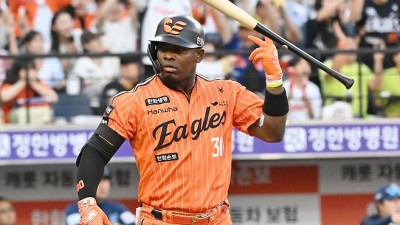 한화 이글스, 과감했지만 올바른 선택 대만서 극찬 터졌다…'알바 신화' 19G 만에 계약 해지→재영입 페라자 '타율 0.341' 펄펄